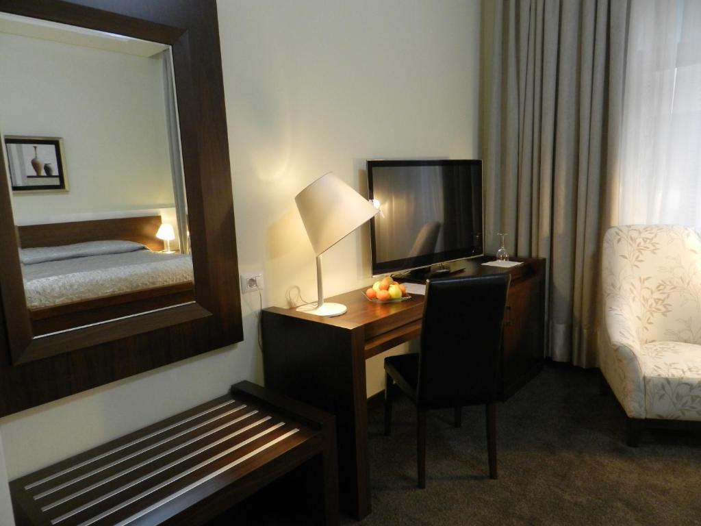 Boutique Hotel Kotoni Tiranë Luaran gambar