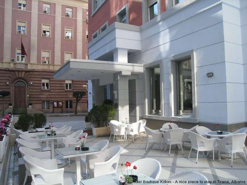 Boutique Hotel Kotoni Tiranë Restoran gambar