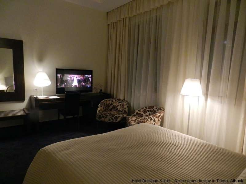 Boutique Hotel Kotoni Tiranë Bilik gambar