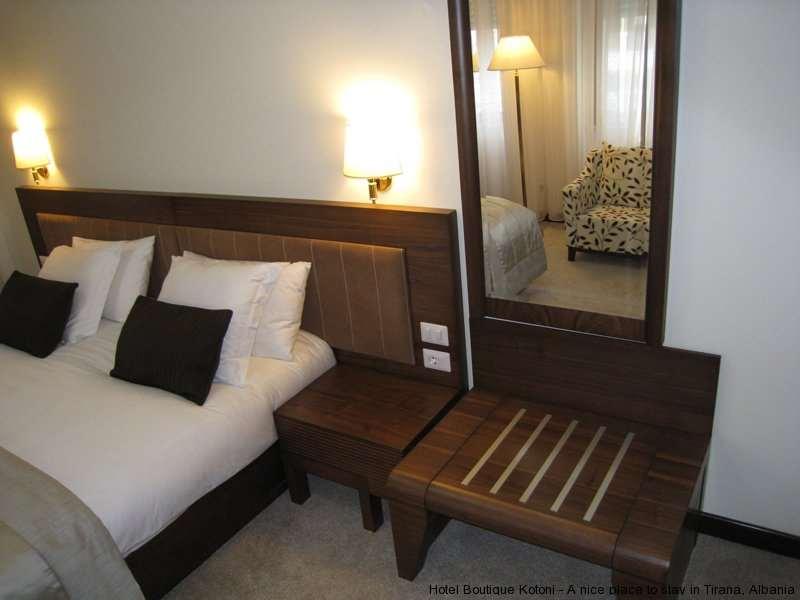 Boutique Hotel Kotoni Tiranë Bilik gambar