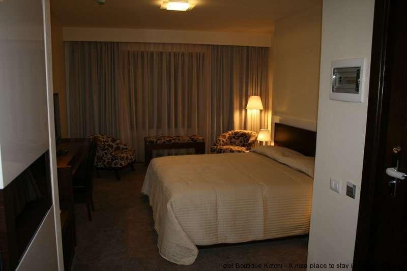 Boutique Hotel Kotoni Tiranë Bilik gambar