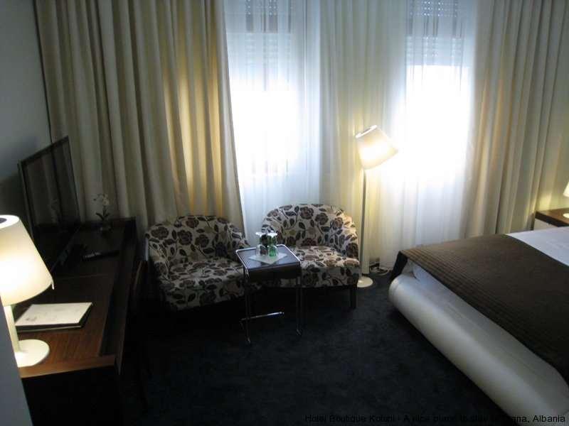 Boutique Hotel Kotoni Tiranë Bilik gambar