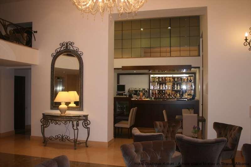 Boutique Hotel Kotoni Tiranë Restoran gambar