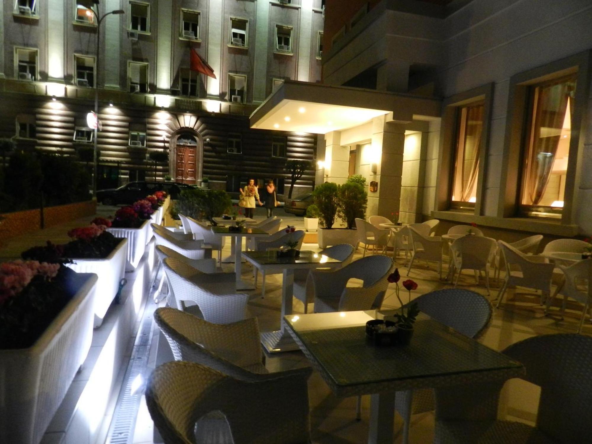 Boutique Hotel Kotoni Tiranë Luaran gambar