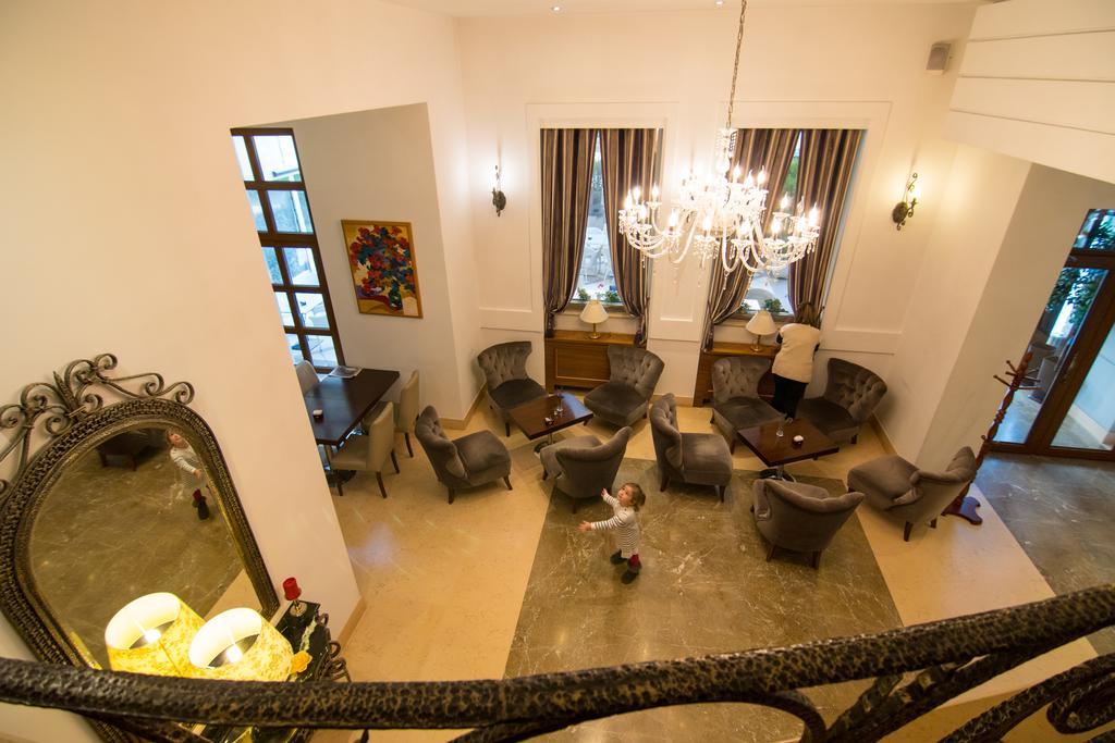 Boutique Hotel Kotoni Tiranë Luaran gambar